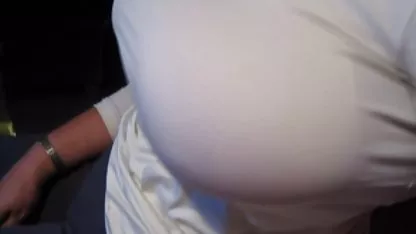 これらのヨガのパンツといっても、お尻を見て驚Joi コナン ポルノグラフィティ