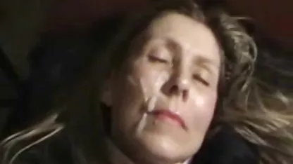 ダム兄弟Fucks ロマン ポルノ 名作 Holly Hendricks